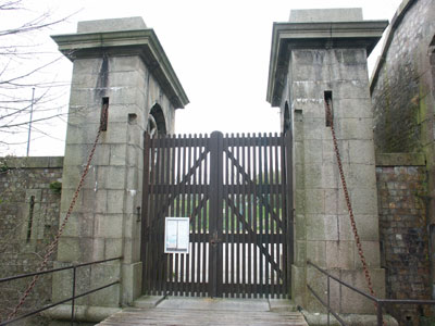 Zugang zum Fort du Roule