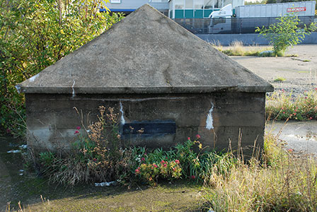 Splitterschutzzelle im Rheinauhafen 2008